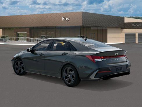 New 2026 Hyundai Elantra Sport image 5