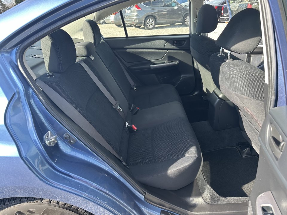Used 2016 Subaru Impreza 2.0i AWD/4WD image 17