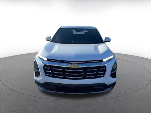 Used 2025 Chevrolet Equinox LT image 4