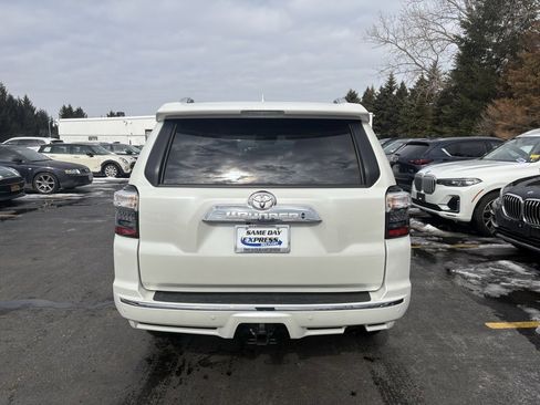 Used 2023 Toyota 4Runner Limited image 5