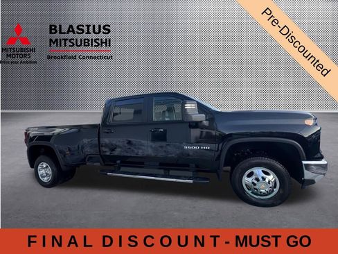 Used 2024 Chevrolet Silverado 3500 LT w/ True North Edition AWD/4WD image 7