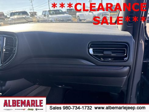 Used 2026 Dodge Durango GT w/ Blacktop Package image 32