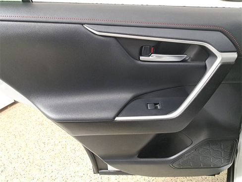 Used 2021 Toyota RAV4 TRD Off-Road image 14