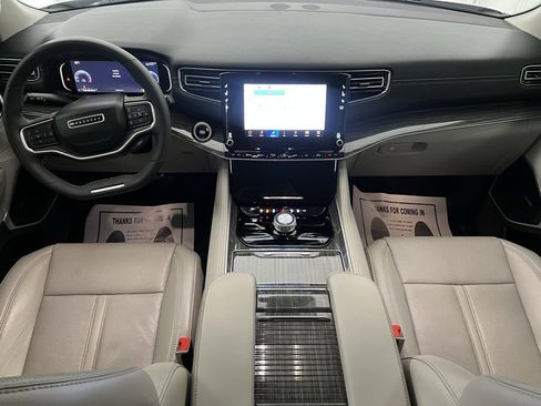 Used 2022 Jeep Wagoneer Series II image 27