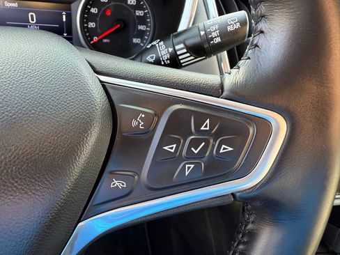 Used 2022 Chevrolet Equinox LT w/ Driver Convenience Package image 22