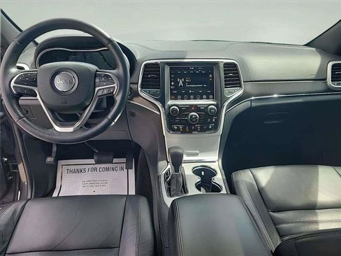 Used 2018 Jeep Grand Cherokee Limited AWD/4WD image 11