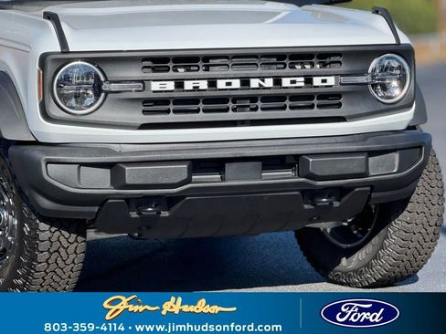 New 2025 Ford Bronco 2-Door w/ Sasquatch Package image 4