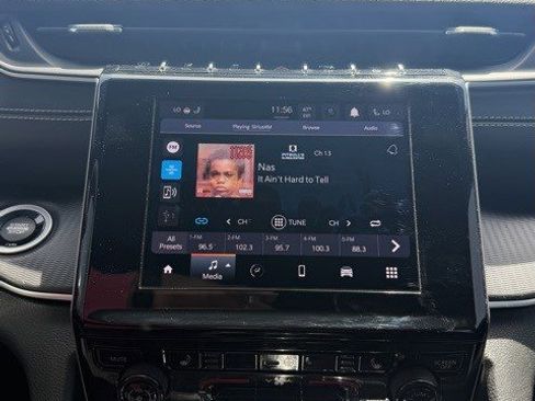 Used 2023 Jeep Grand Cherokee L Altitude image 8