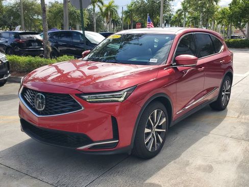 Used 2025 Acura MDX FWD w/ Technology Package image 3
