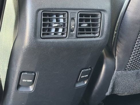 Used 2018 Toyota 4Runner SR5 Premium image 10