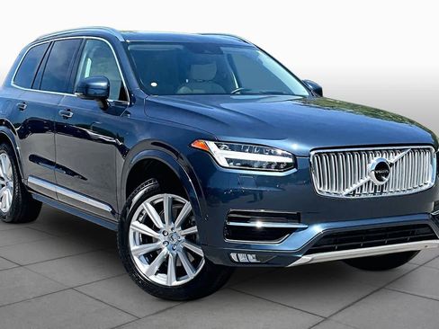 Used 2018 Volvo XC90 T6 Inscription w/ Convenience Package image 2