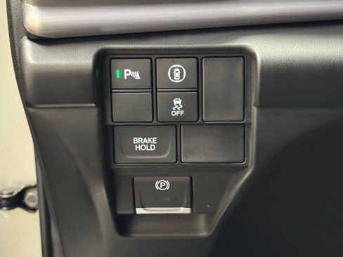 Used 2025 Acura RDX SH-AWD w/ Technology Package image 18