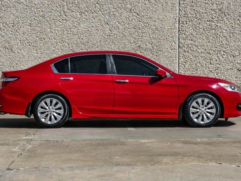 Used 2016 Honda Accord Sport image 11