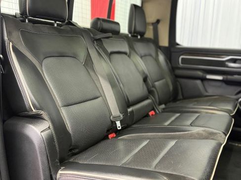 Used 2020 RAM 1500 Laramie AWD/4WD image 18