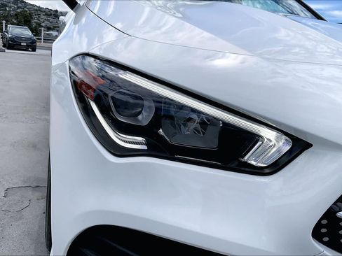 Used 2020 Mercedes-Benz CLA 250 image 31