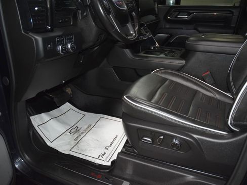 Used 2024 GMC Sierra 2500 AT4X AWD/4WD image 45