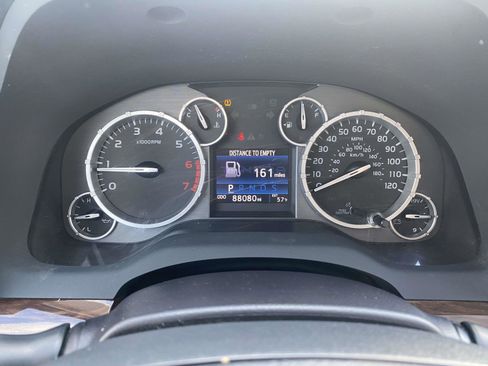 Used 2015 Toyota Tundra Limited w/ Limited Premium Package image 22