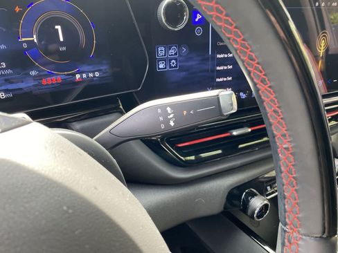 Used 2025 Chevrolet Silverado EV RST AWD/4WD image 25