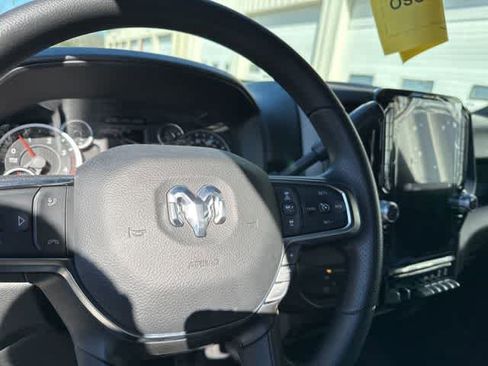 New 2026 RAM 2500 Tradesman AWD/4WD image 4