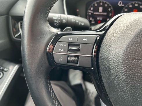 Used 2023 Honda Civic Touring image 18