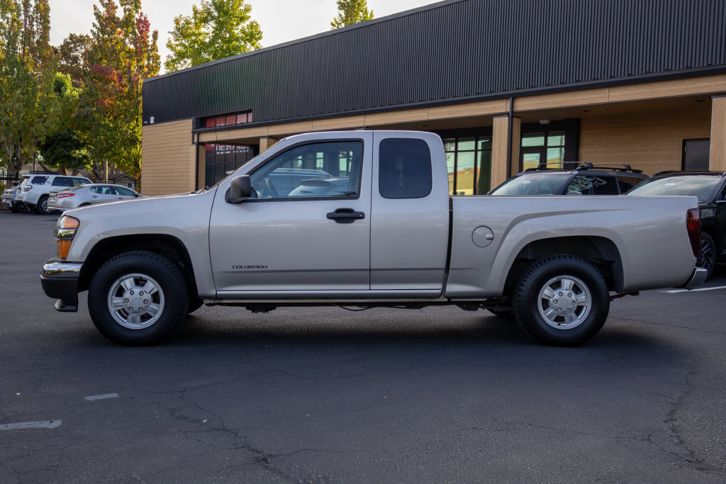 Used 2005 Chevrolet Colorado LS RWD image 10