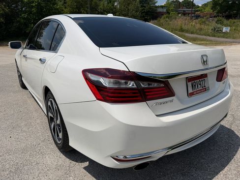 Used 2016 Honda Accord EX-L image 3
