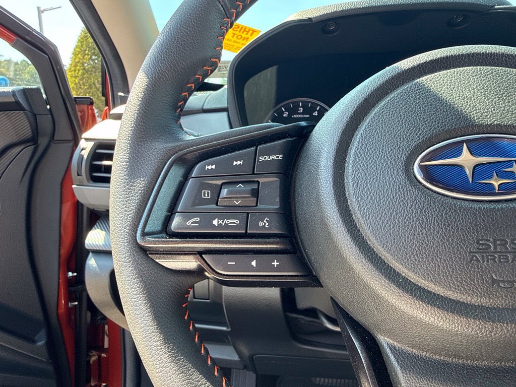 Used 2025 Subaru Crosstrek 2.5i Limited w/ Crosstrek Mirror Package AWD/4WD image 9