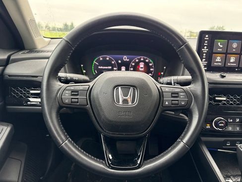 Used 2024 Honda Accord EX-L image 19