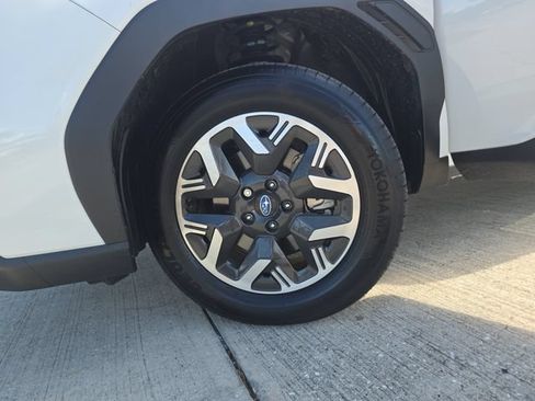Certified 2026 Subaru Forester Premium AWD/4WD image 29