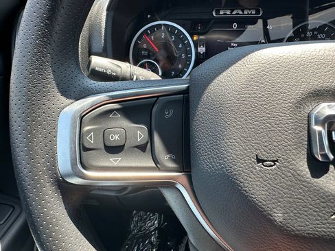 New 2026 RAM 1500 Express AWD/4WD image 23