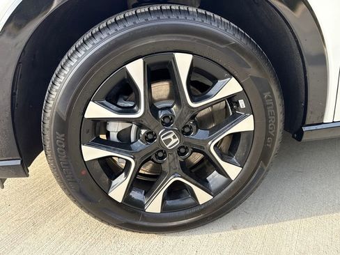 New 2026 Honda HR-V EX-L image 10