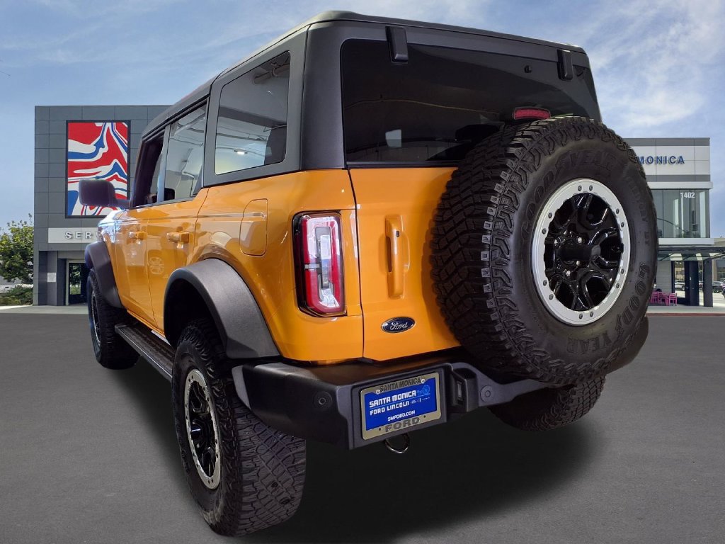 Used 2022 Ford Bronco Outer Banks w/ Sasquatch Package AWD/4WD image 3