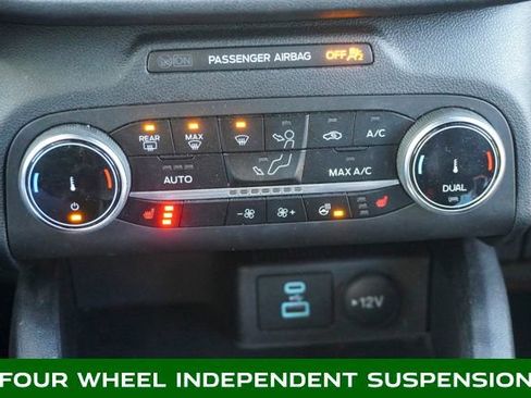 Used 2023 Ford Escape ST-Line image 16