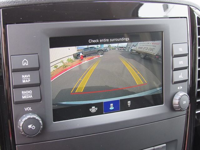 Used 2023 Mercedes-Benz Metris Passenger image 32