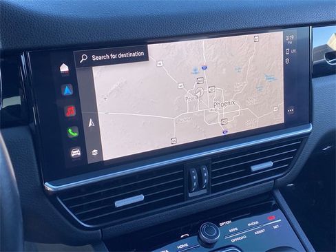 Used 2022 Porsche Cayenne S image 14