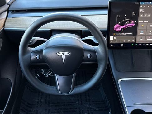 Used 2021 Tesla Model 3 Standard Range Plus image 14
