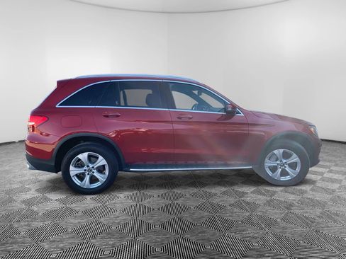 Used 2018 Mercedes-Benz GLC 300 image 9