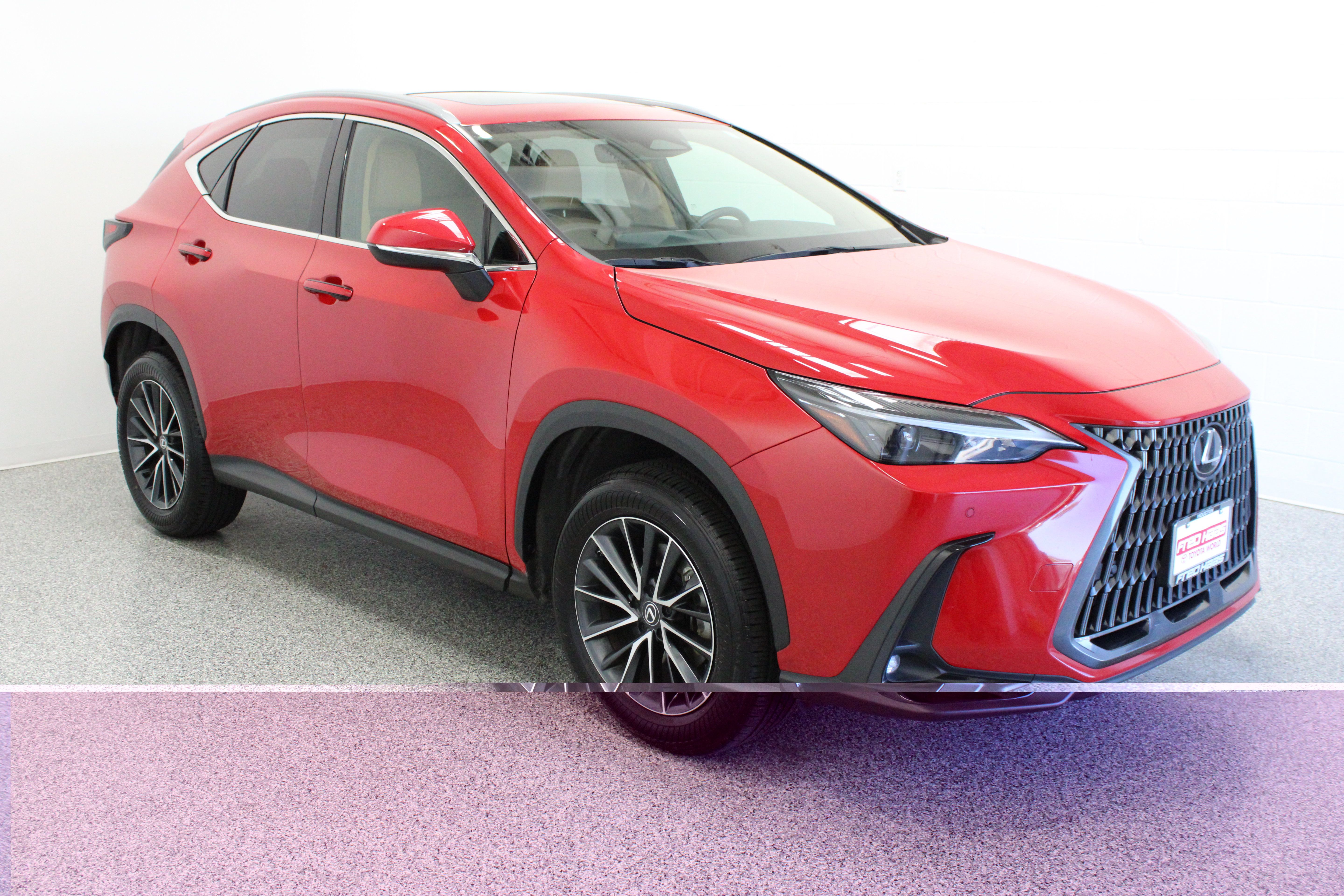 Used 2025 Lexus NX 350h AWD w/ Cold Area Package image 4