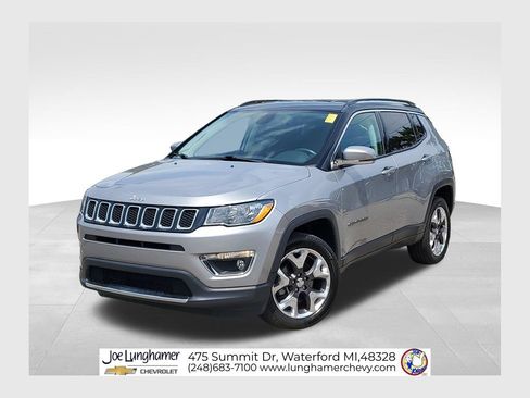 Used 2019 Jeep Compass Limited w/ Safety & Security Group AWD/4WD image 1