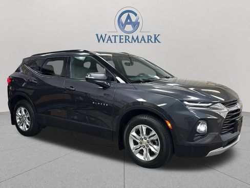 Used 2022 Chevrolet Blazer LT w/ Sound & Technology Package AWD/4WD image 9