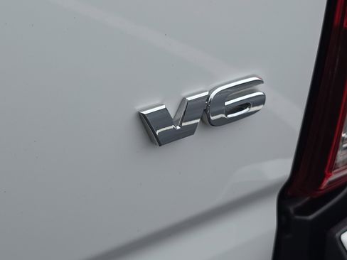 Used 2023 Toyota Tacoma SR image 16