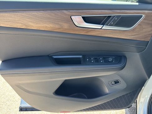 New 2026 Volkswagen Atlas SE FWD image 18