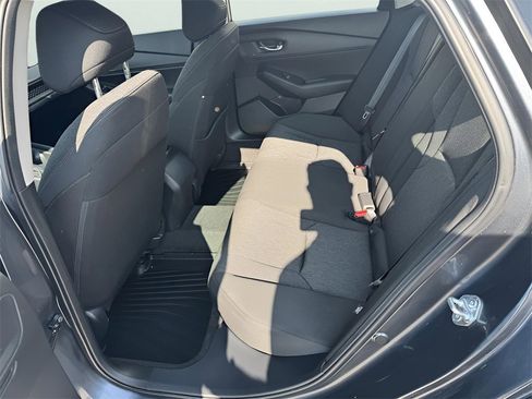 Used 2024 Honda Accord EX image 9