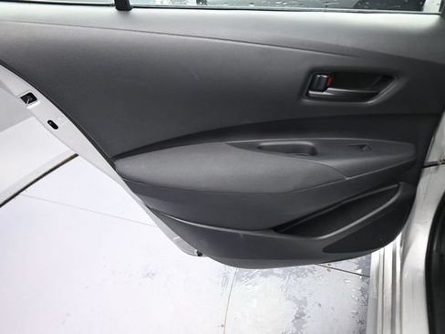 Used 2024 Toyota Corolla LE FWD image 18