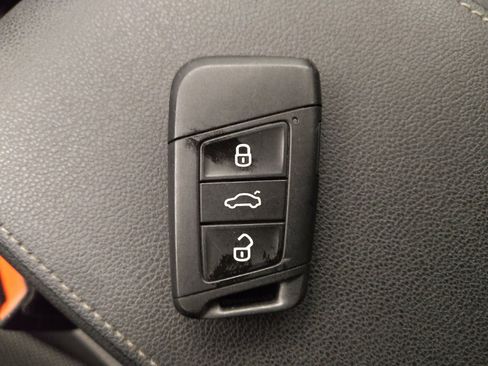 Used 2023 Volkswagen Taos S FWD image 32