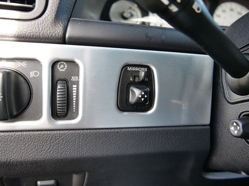 Used 2003 Ford Thunderbird Premium Convertible / Hardtop image 21