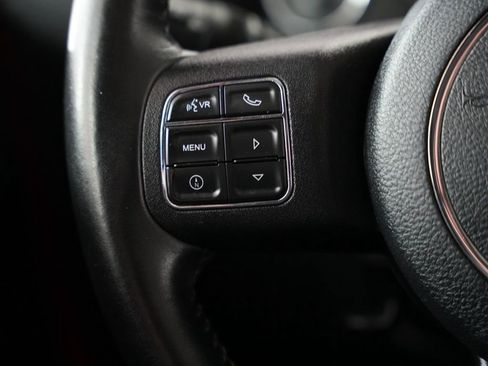 Used 2016 Jeep Wrangler Sport image 12