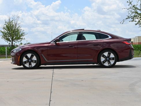 Certified 2023 BMW i4 eDrive35 w/ Premium Package RWD image 6