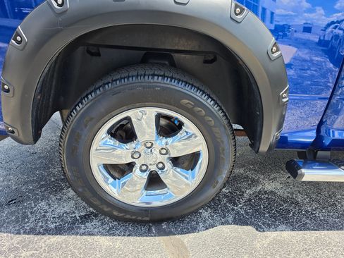 Used 2014 RAM 1500 SLT AWD/4WD image 13