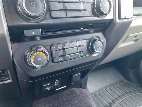 Used 2015 Ford F150 XLT w/ Equipment Group 302A Luxury image 14